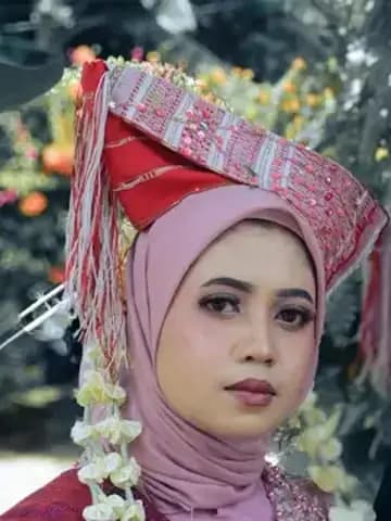 Foto mempelai wanita